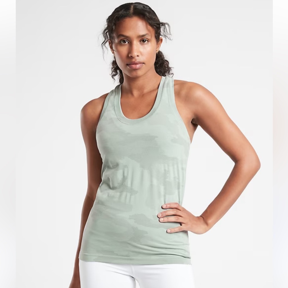 Athleta Camo Momentum Tank
